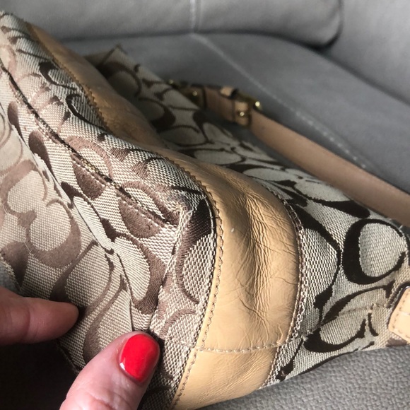 Authentic Coach bag - Picture 4 of 7